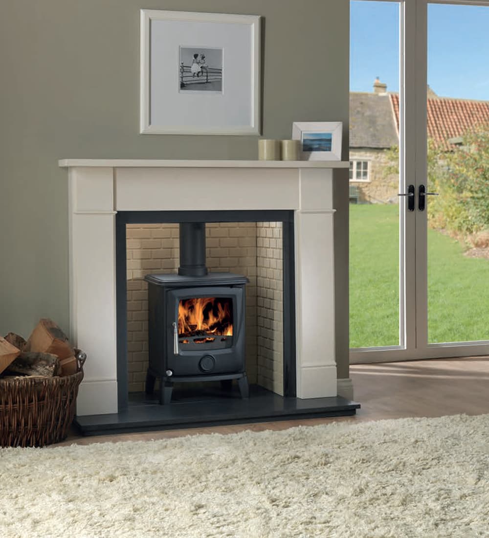 Cast Tec Cougar 5 DEFRA Approved Wood Burning / Multifuel Ecodesign Stove stove by Cast Tec Cast Tec Cougar 5 DEFRA Approved Wood Burning / Multifuel Ecodesign Stove stove by Cast Tec