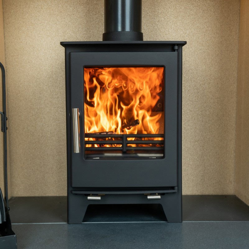 Snug 5 stove by Ecosy+ Snug 5 stove by Ecosy+